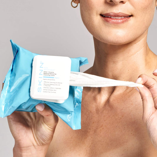 SKINN Olive + Enzyme Makeup Removing  Cleansing Cloths
